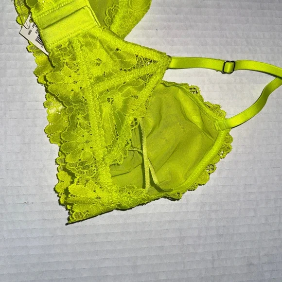 Aerie Bralette and Tank Top Small and Extra Small Bundle - Picture 7 of 7